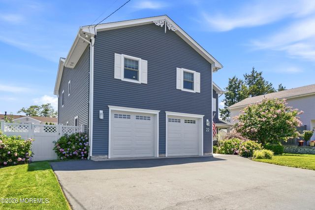 22 Belfast Avenue, Hazlet, NJ 07730