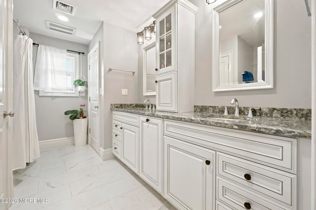 22 Belfast Avenue, Hazlet, NJ 07730