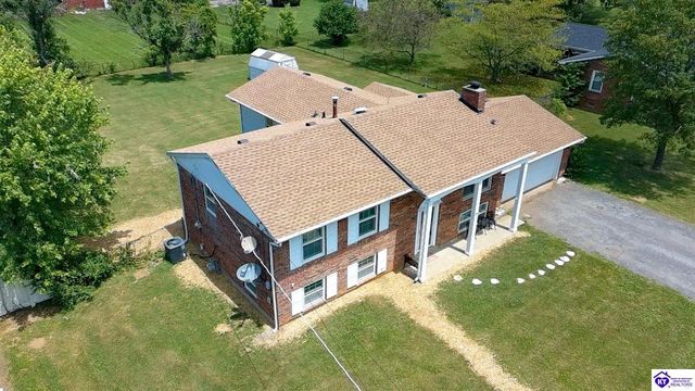 825 Crocus Drive, Radcliff, KY 40160