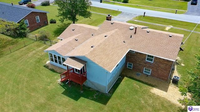 825 Crocus Drive, Radcliff, KY 40160
