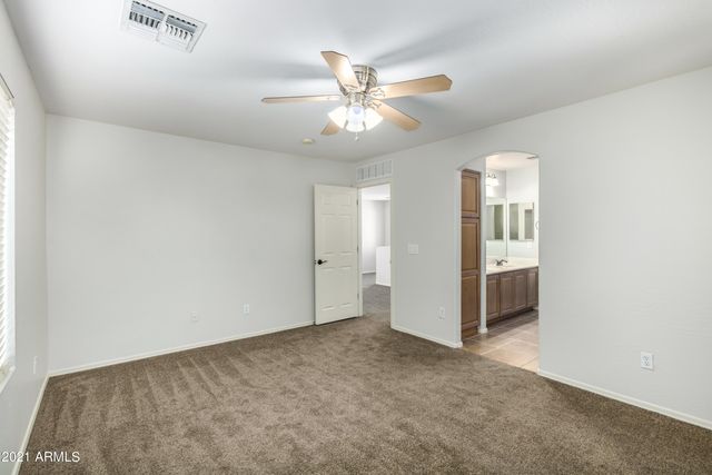 1347 E ROLLS Road, San Tan Valley, AZ 85143