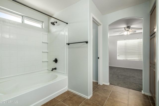 1347 E ROLLS Road, San Tan Valley, AZ 85143