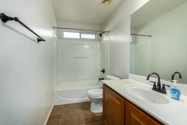 1347 E ROLLS Road, San Tan Valley, AZ 85143