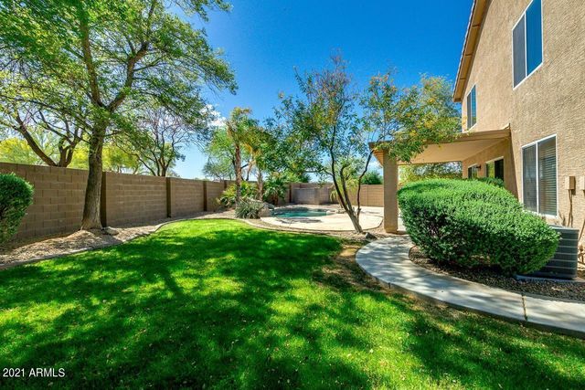 1347 E ROLLS Road, San Tan Valley, AZ 85143