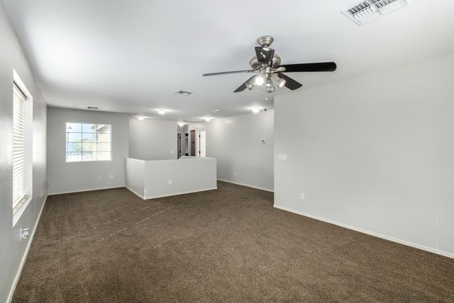 1347 E ROLLS Road, San Tan Valley, AZ 85143