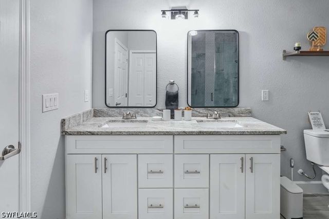 3911 NW 40 LN, Cape Coral, FL 33993