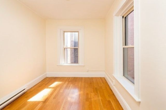 154 Newbury St 2AR, Boston, MA 02116