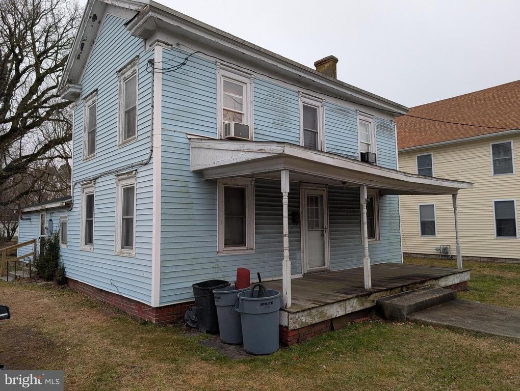 6 W STATE ST, Delmar, MD 21875