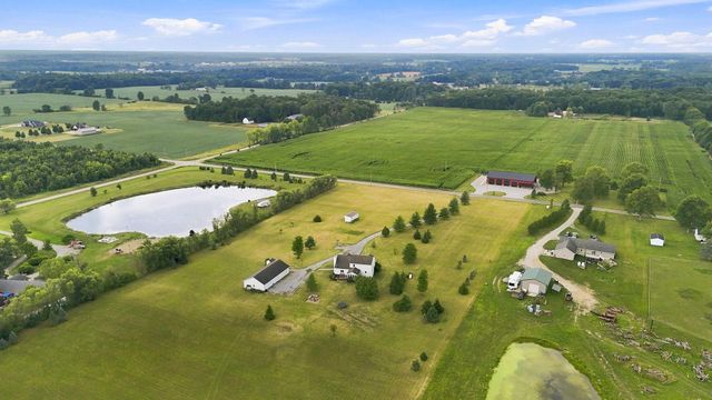 6459 County Road 51, Saint Joe, IN 46785