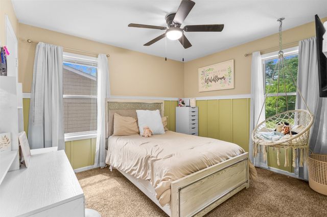 345 NW Lorna Street, Burleson, TX 76028