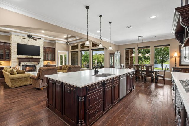 1723 County Road 211, Anderson, TX 77830