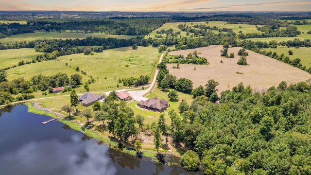 1723 County Road 211, Anderson, TX 77830