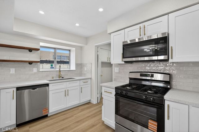 13625 Black Elm Court, Moreno Valley, CA 92553