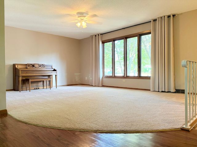 31522 Rum River Drive NE, Cambridge, MN 55008