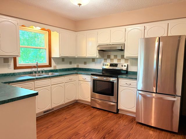 31522 Rum River Drive NE, Cambridge, MN 55008