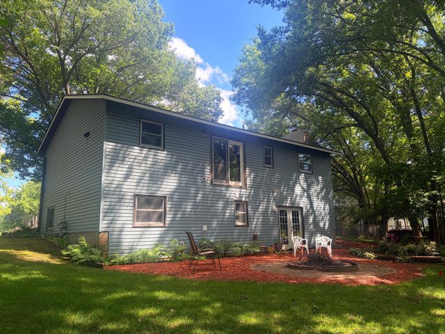 31522 Rum River Drive NE, Cambridge, MN 55008