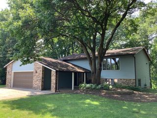 31522 Rum River Drive NE, Cambridge, MN 55008
