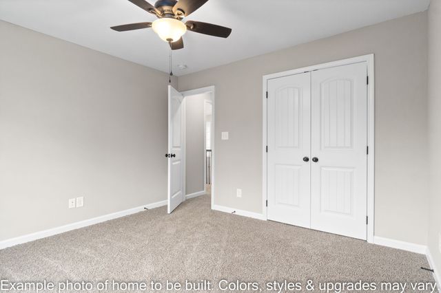 1613 Peacock Dr, Clarksville, TN 37043
