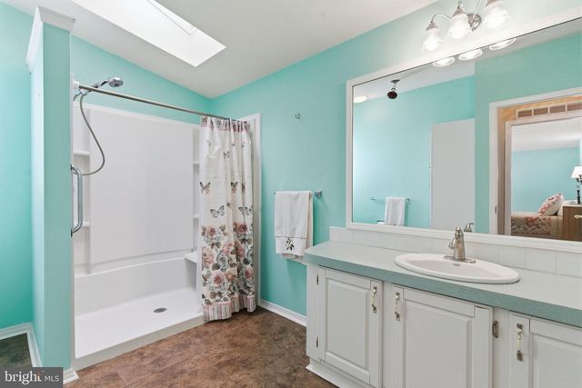 435 SPRING MEADOW CIR, New Hope, PA 18938