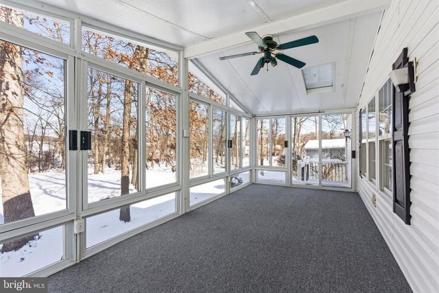 435 SPRING MEADOW CIR, New Hope, PA 18938