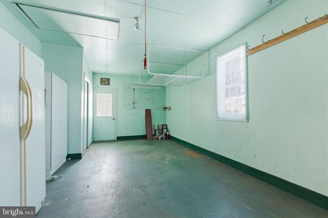 435 SPRING MEADOW CIR, New Hope, PA 18938