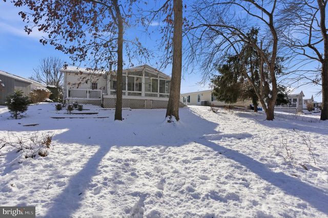 435 SPRING MEADOW CIR, New Hope, PA 18938