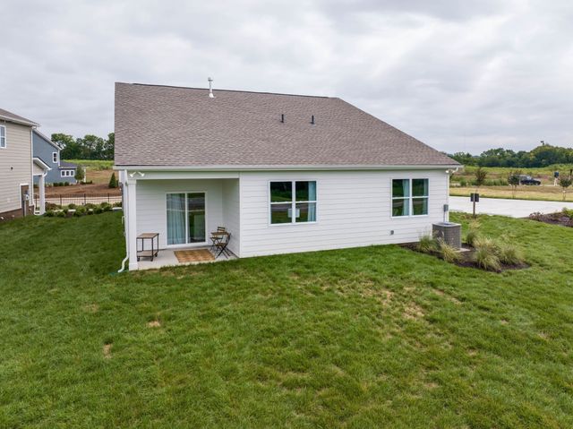 1013 Linn Cove Ct, Gallatin, TN 37066