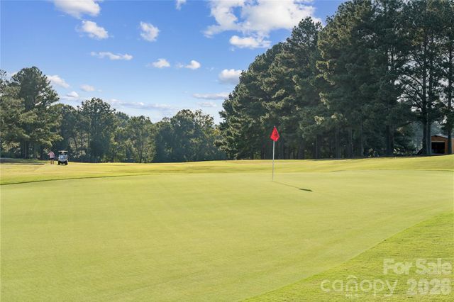 416 Alameda Way, Matthews, NC 28104