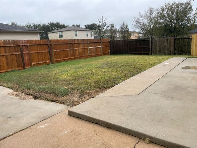 3114 Becker Glen Street, Fresno, TX 77545