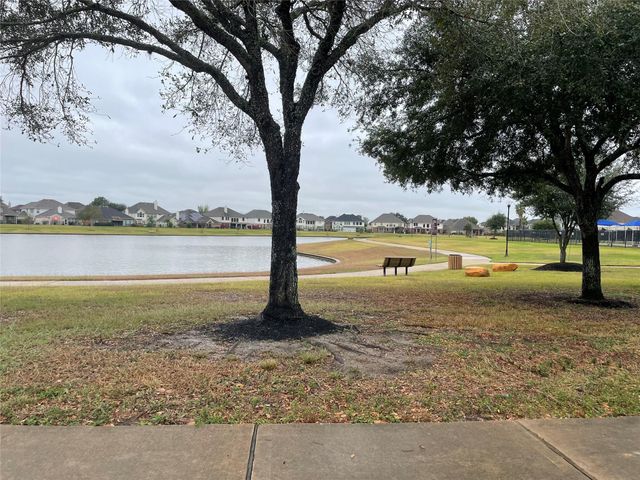 3114 Becker Glen Street, Fresno, TX 77545