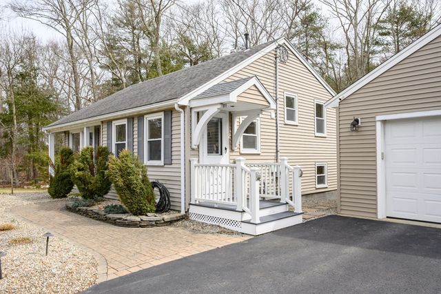 757 Central Street, East Bridgewater, MA 02333