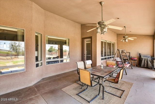 38418 N 12TH Street, Phoenix, AZ 85086