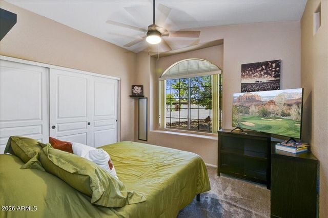 38418 N 12TH Street, Phoenix, AZ 85086