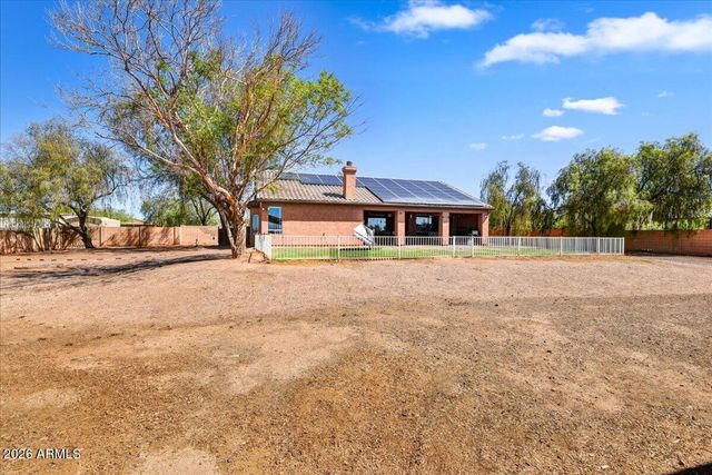 38418 N 12TH Street, Phoenix, AZ 85086