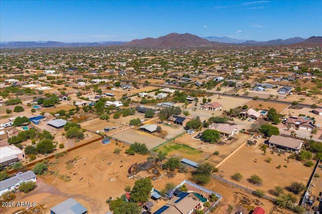 38418 N 12TH Street, Phoenix, AZ 85086
