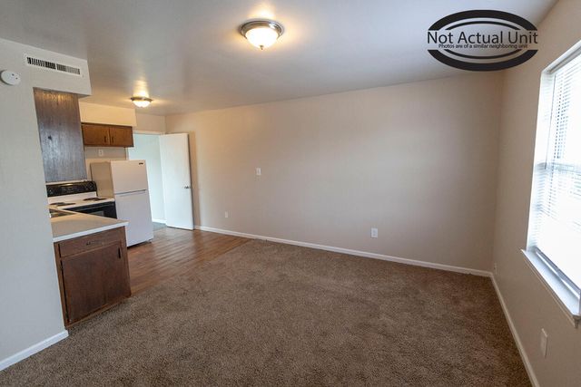 700 W CUNNINGHAM DR C, Columbia, MO 65202