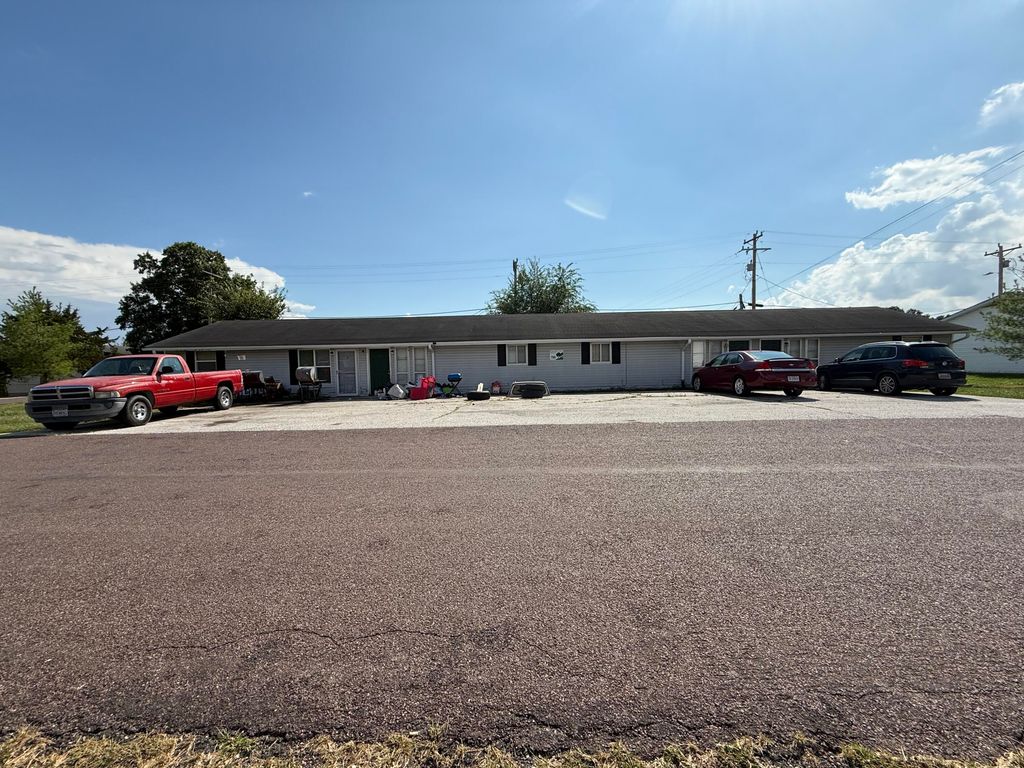 700 W CUNNINGHAM DR C, Columbia, MO 65202