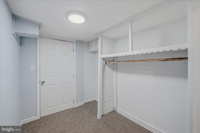 64 HOBDAY LN, Berkeley Springs, WV 25411