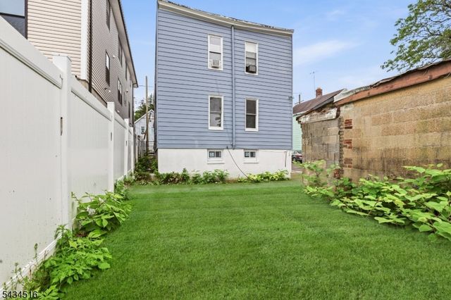 599 S 18Th St, Newark City, NJ 07103
