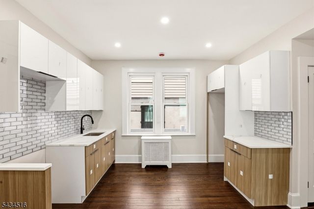 599 S 18Th St, Newark City, NJ 07103