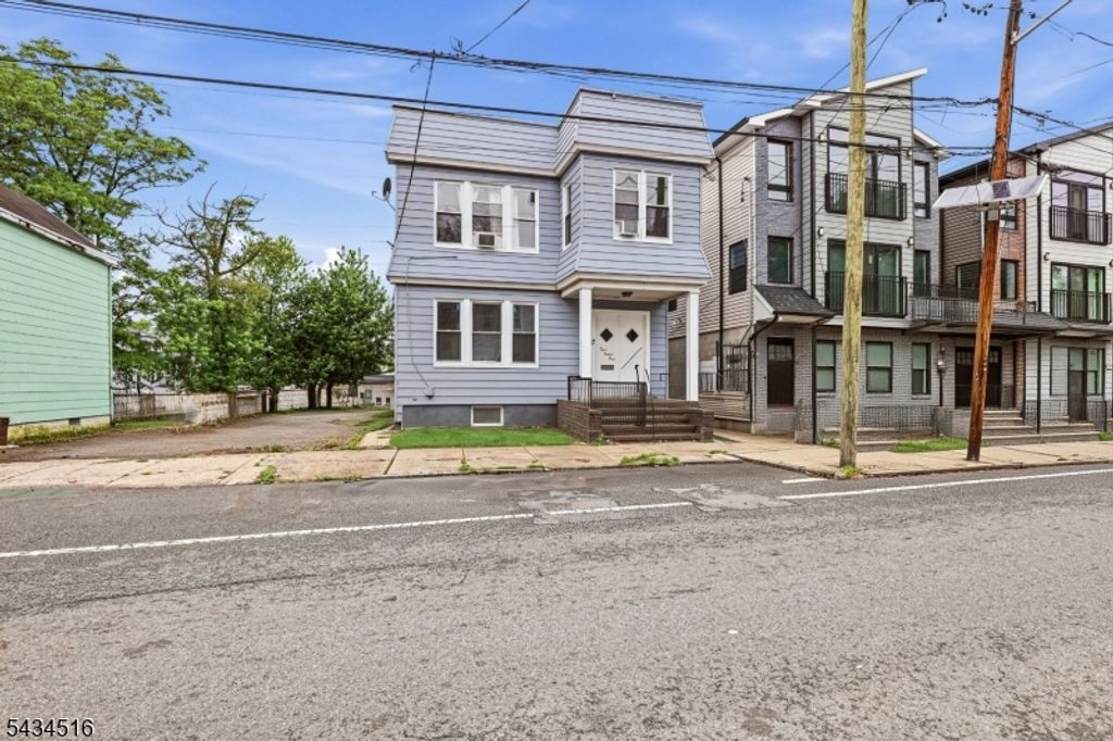 599 S 18Th St, Newark City, NJ 07103 — photo 2