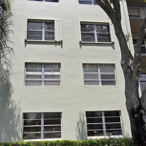 800 SW 131st Ave 301F, Pembroke Pines, FL 33027