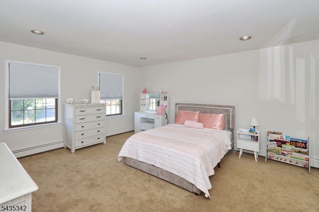 400 Madison Hill Rd, Clark Twp., NJ 07066