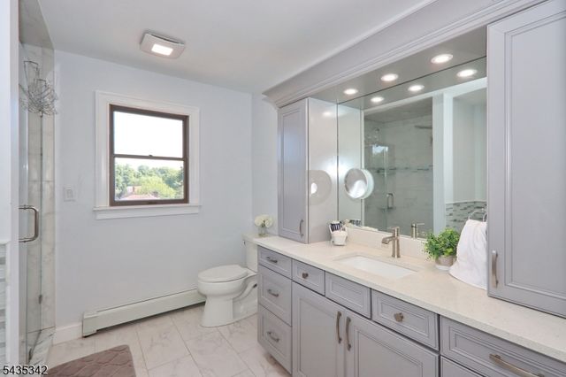 400 Madison Hill Rd, Clark Twp., NJ 07066