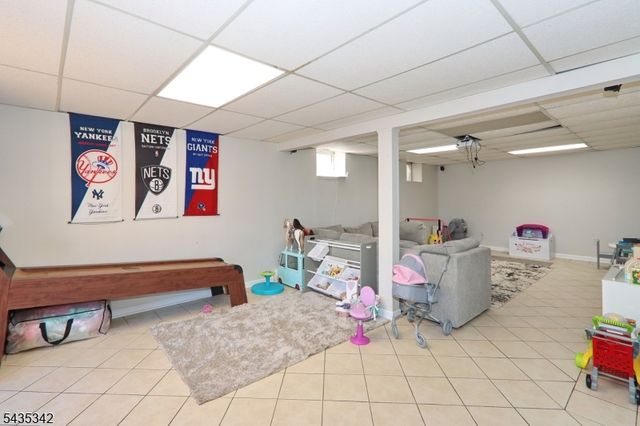 400 Madison Hill Rd, Clark Twp., NJ 07066