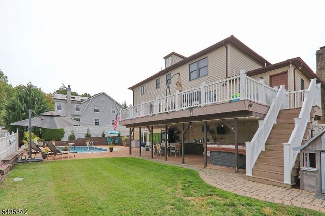 400 Madison Hill Rd, Clark Twp., NJ 07066