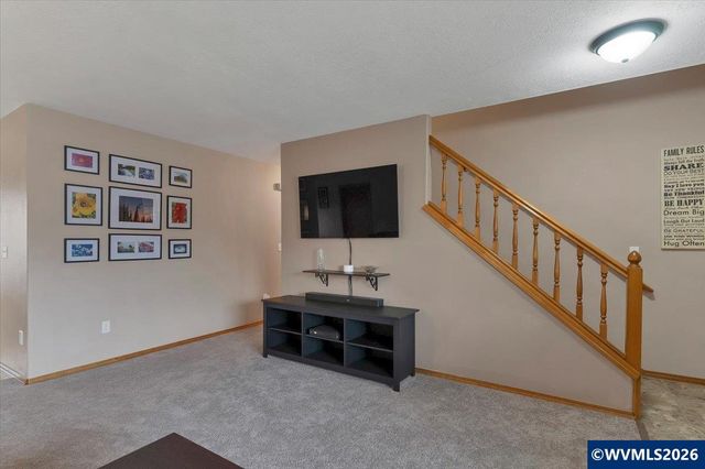 7066 Ridgemont Dr N, Keizer, OR 97303