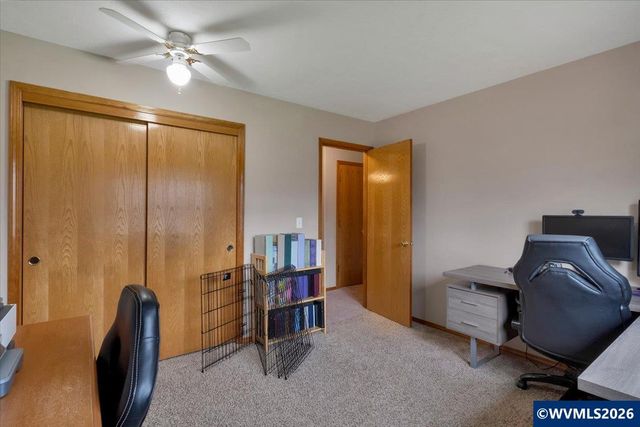 7066 Ridgemont Dr N, Keizer, OR 97303