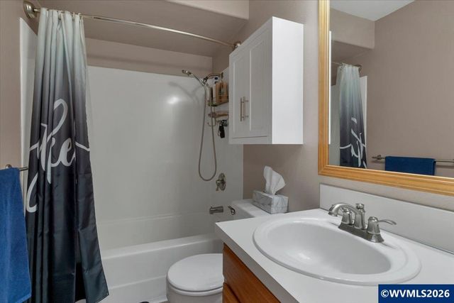 7066 Ridgemont Dr N, Keizer, OR 97303