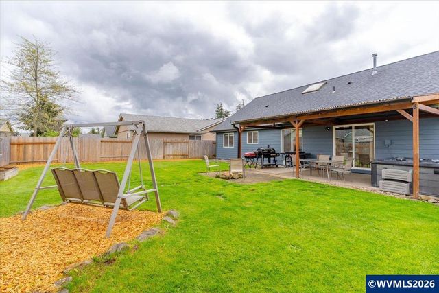 7066 Ridgemont Dr N, Keizer, OR 97303